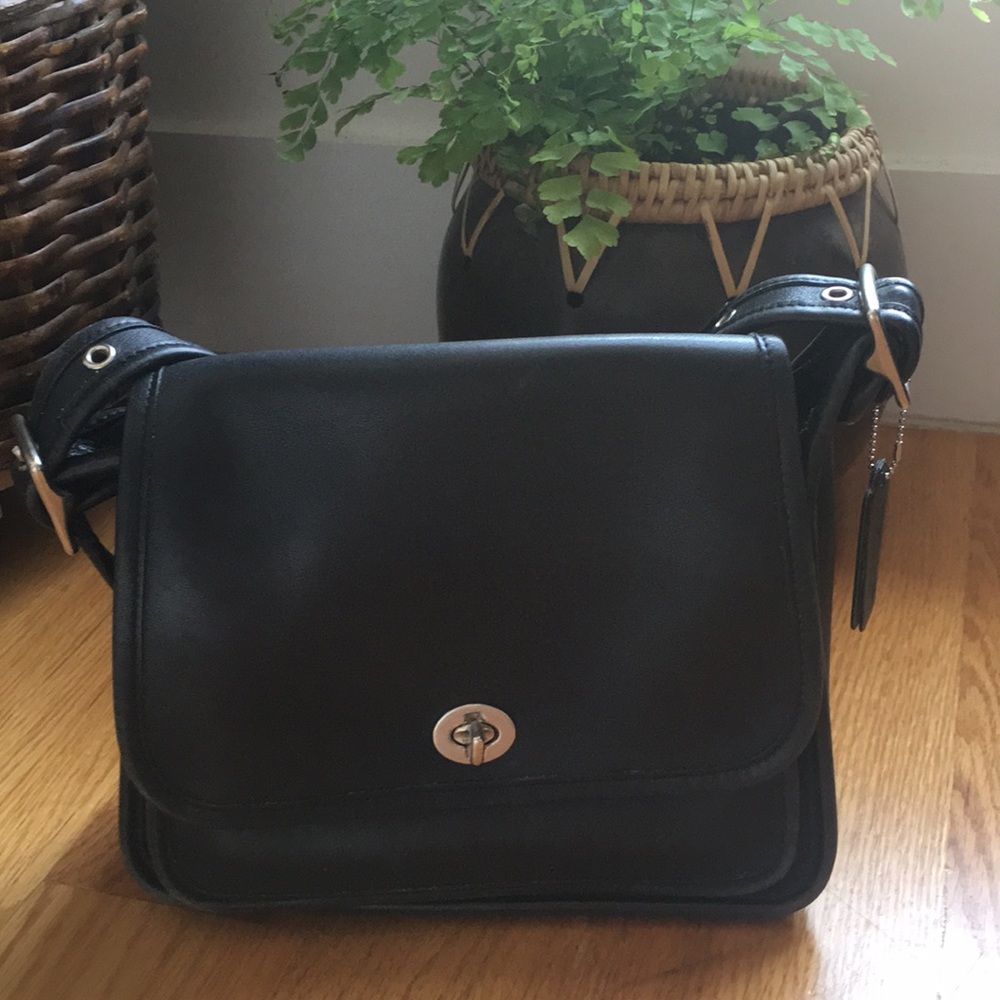 Authentic Vintage Coach Messenger Bag